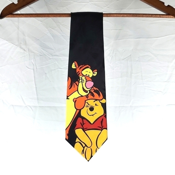 Vintage Disney Winnie the Pooh Neck Tie - Picture 2 of 5